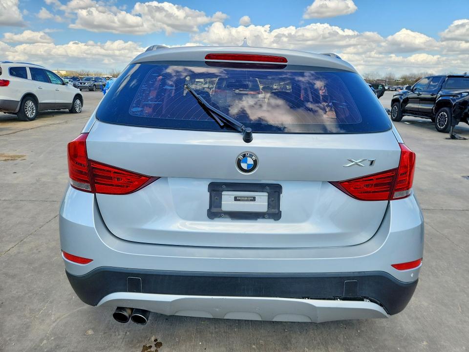 Photo 6 from auction – 2013 BMW X1 with VIN WBAVM1C55DVW41898