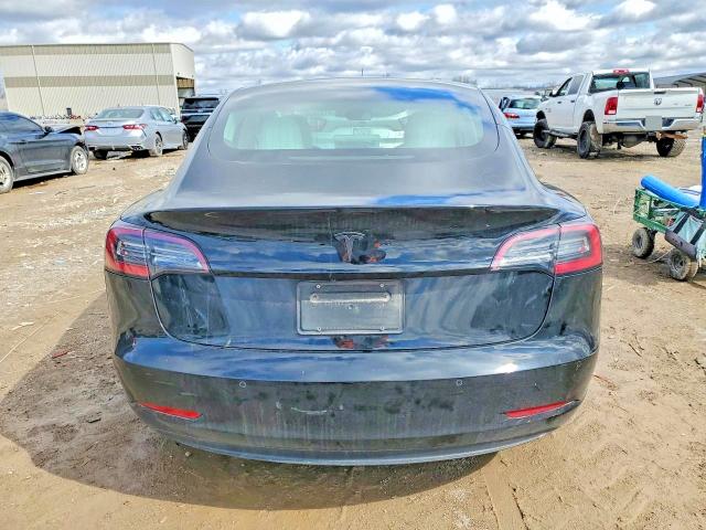 Photo 6 from auction – 2020 TESLA MODEL 3 with VIN 5YJ3E1EA7LF606746