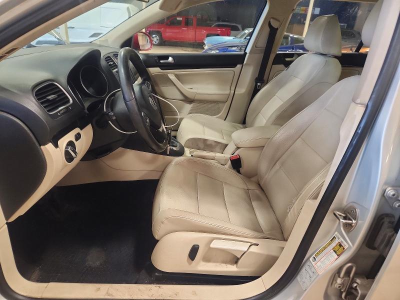 Photo 7 from auction – 2011 VOLKSWAGEN JETTA with VIN 3VWPZ7AJ8BM620533