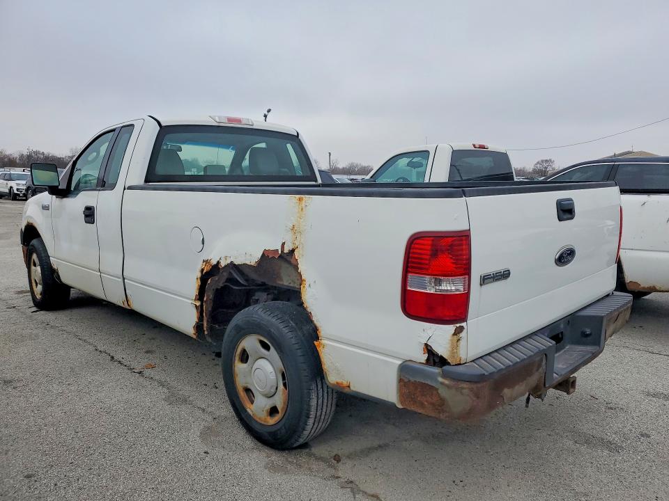 Photo 2 from auction – 2005 FORD F150 with VIN 1FTRF12245NA96011