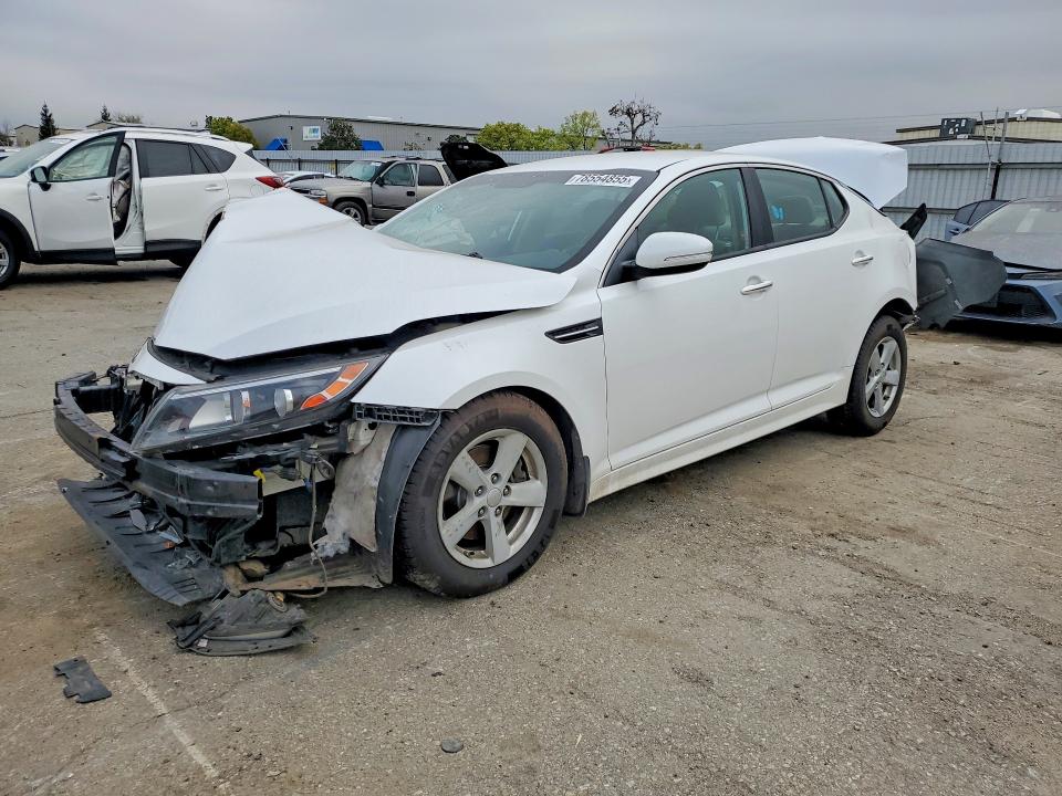 KIA OPTIMA 2015 with VIN KNAGM4A79F5527016 - Photo from auction