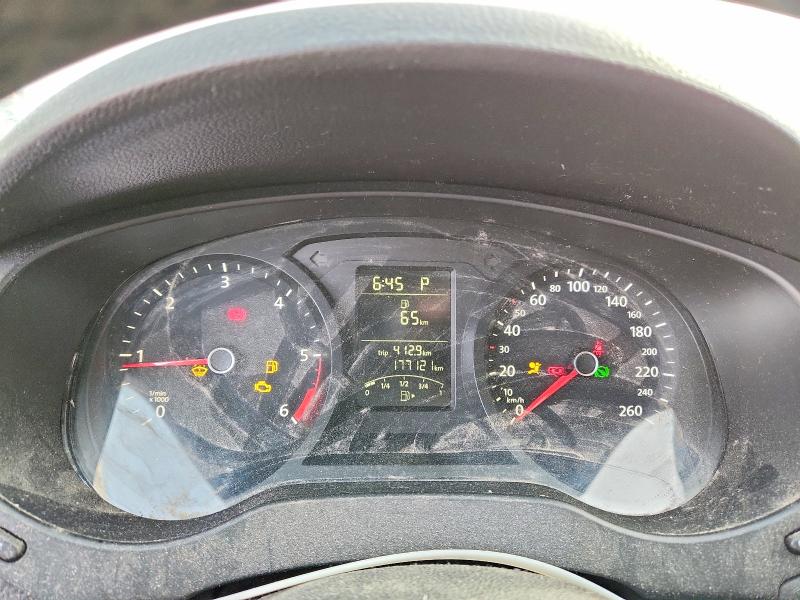 Photo 9 from auction – 2015 VOLKSWAGEN JETTA with VIN 3VWDA7AJ1FM222693
