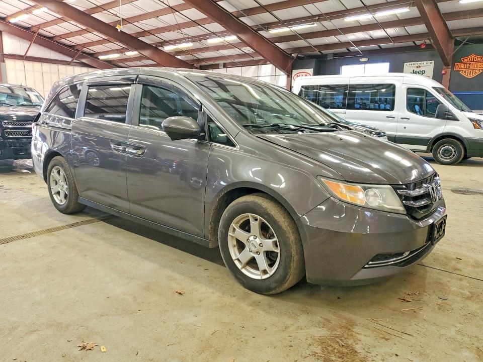 Photo 4 from auction – 2016 HONDA ODYSSEY with VIN 5FNRL5H31GB083511