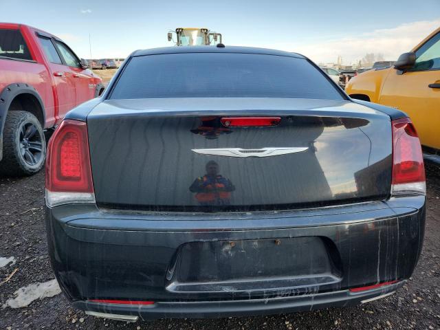 Photo 6 from auction – 2016 CHRYSLER 300 with VIN 2C3CCABG0GH170275