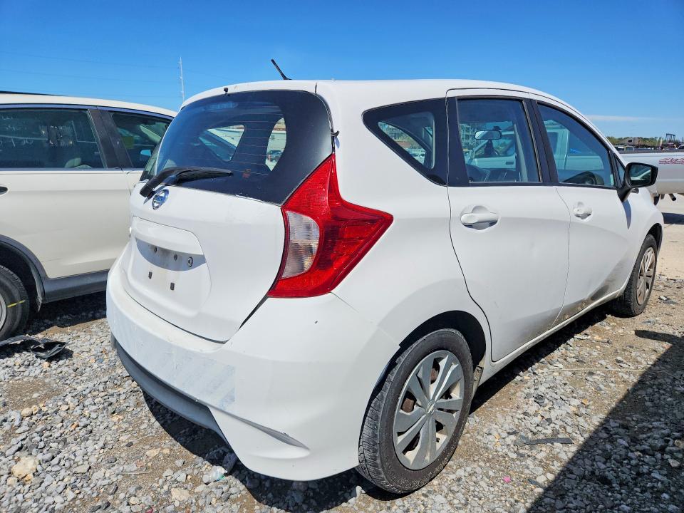Photo 3 from auction – 2017 NISSAN VERSA NOTE with VIN 3N1CE2CP9HL368083