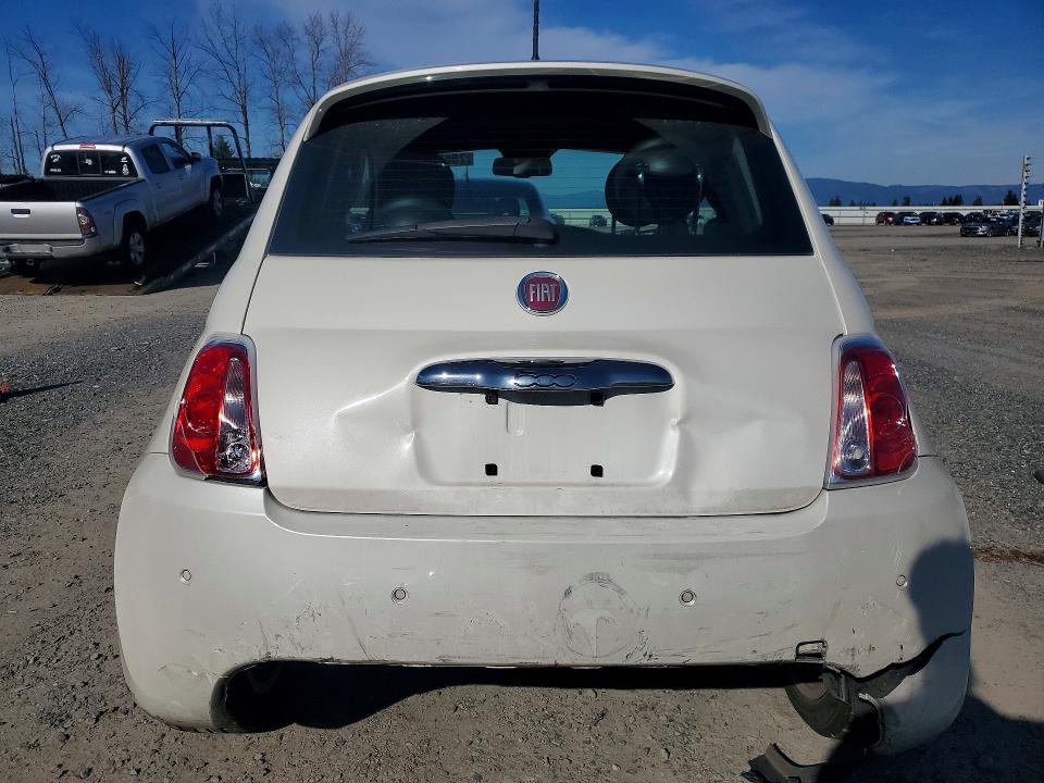 Photo 6 from auction – 2015 FIAT 500 with VIN 3C3CFFGE0FT756525