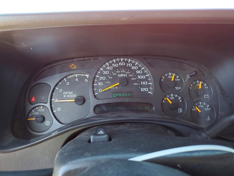 Photo 9 from auction – 2005 CHEVROLET SILVERADO with VIN 1GCHK23215F802096