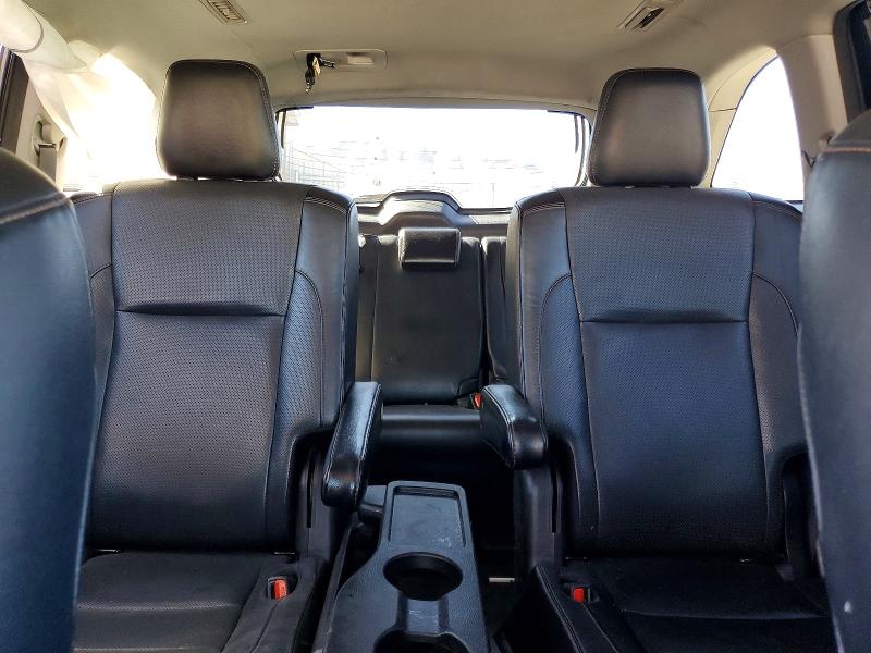 Photo 10 from auction – 2018 TOYOTA HIGHLANDER with VIN 5TDYZRFH8JS279660