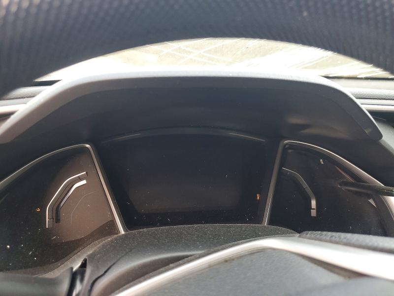 Photo 9 from auction – 2018 HONDA CIVIC with VIN 2HGFC2F72JH589410