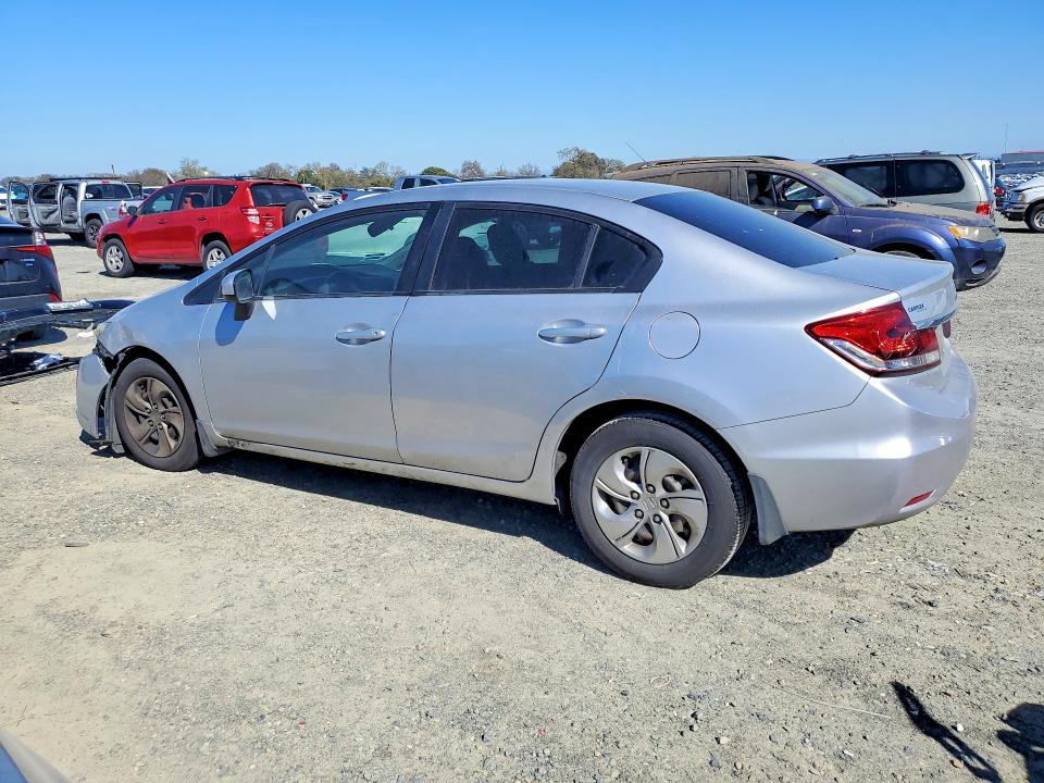 Photo 2 from auction – 2015 HONDA CIVIC with VIN 19XFB2F56FE276556