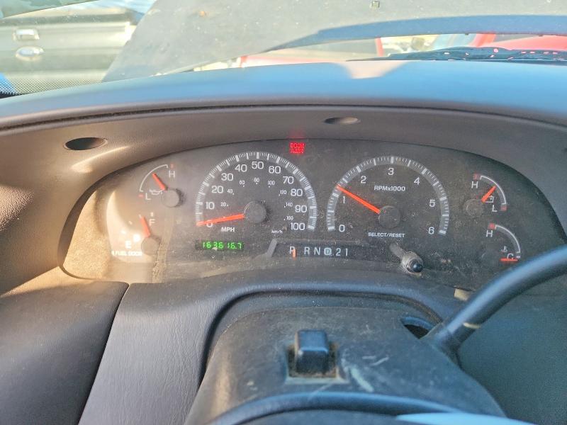Photo 9 from auction – 2000 FORD F150 with VIN 2FTRX18L1YCA63216