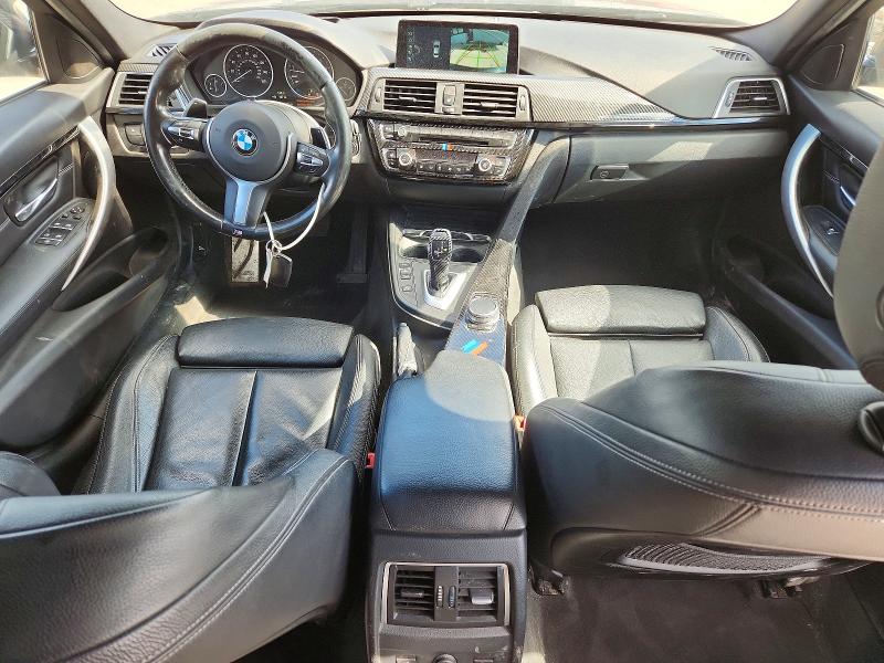 صورة رقم 8 من المزاد - 2017 BMW 330 مع VIN WBA8D9C39HA004956