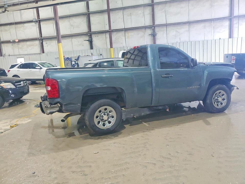 Photo 3 from auction – 2013 CHEVROLET SILVERADO with VIN 1GCNCPEX9DZ337263