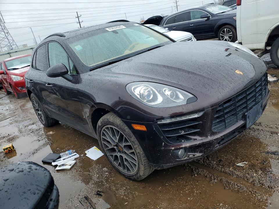 Photo 4 from auction – 2016 PORSCHE MACAN with VIN WP1AB2A52GLB56391