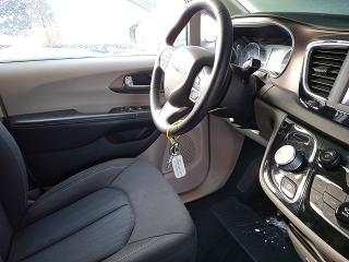 Photo 7 from auction – 2020 CHRYSLER VOYAGER with VIN 2C4RC1AG0LR118625