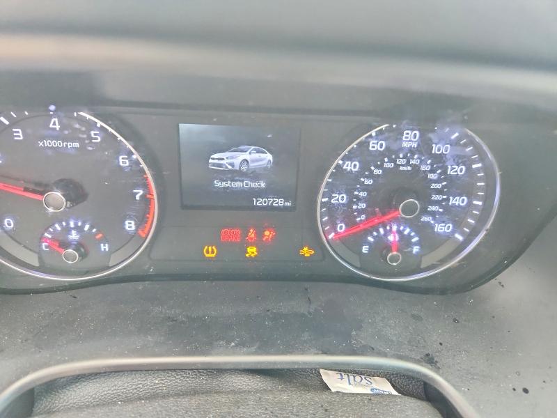 Photo 9 from auction – 2021 KIA FORTE with VIN 3KPF34ADXME382352