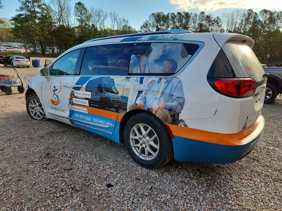 Photo 2 from auction – 2020 CHRYSLER PACIFICA with VIN 2C4RC1BG4LR275279
