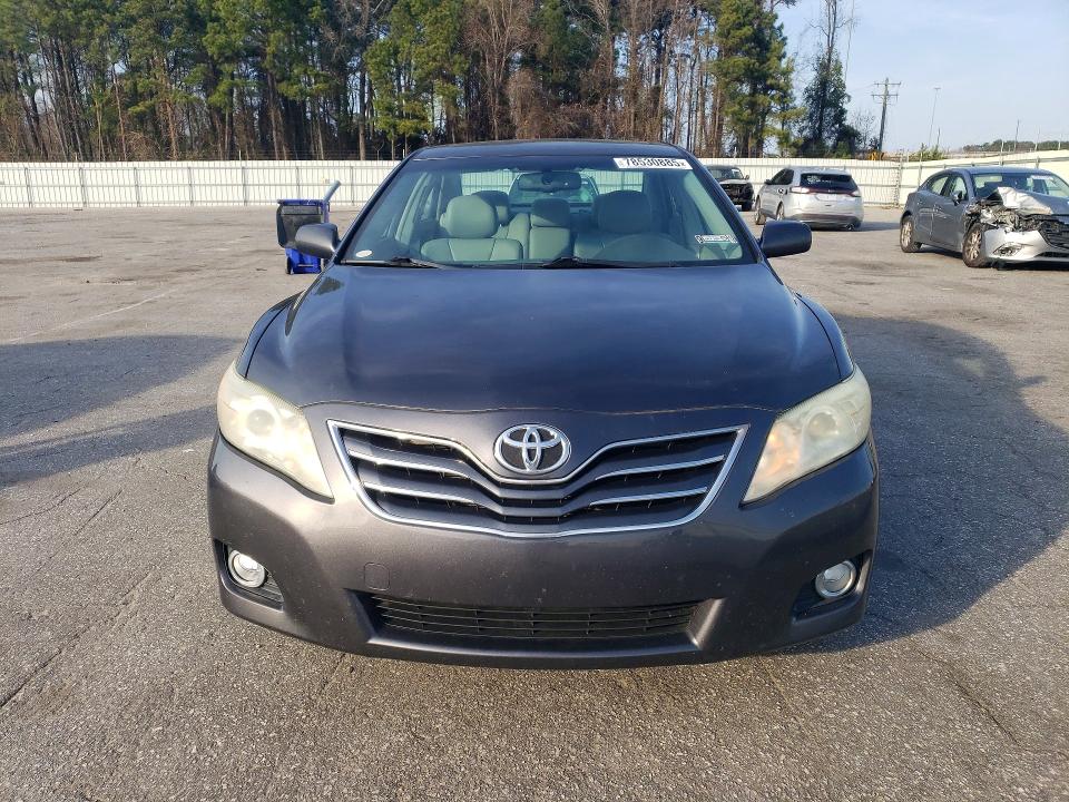 Photo 5 from auction – 2011 TOYOTA CAMRY with VIN 4T1BF3EK3BU205905