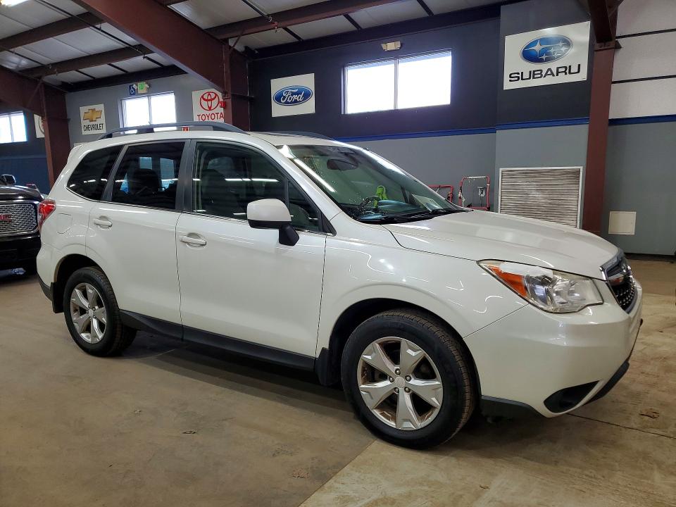 Photo 4 from auction – 2015 SUBARU FORESTER with VIN JF2SJAHC5FH424943
