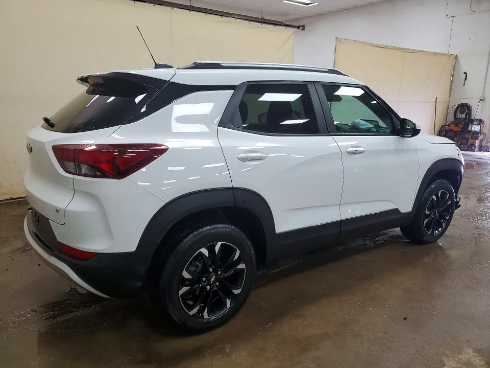 Photo 3 from auction – 2023 CHEVROLET TRAILBLAZER with VIN KL79MRSL5PB028086