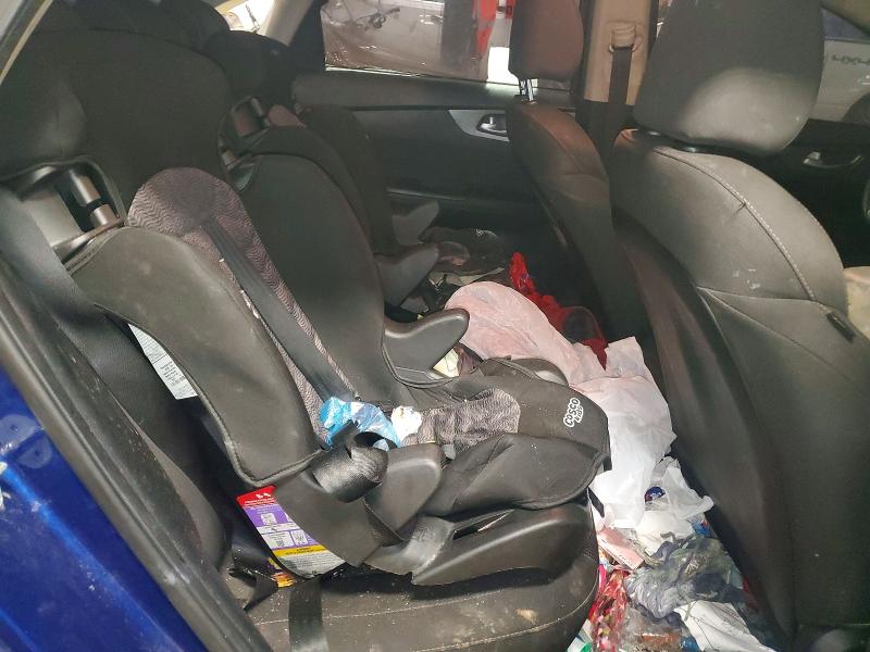 Photo 10 from auction – 2019 KIA FORTE with VIN 3KPF24AD3KE016300
