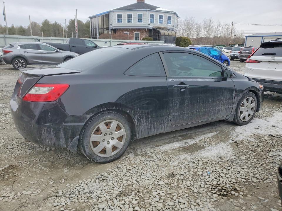 Photo 3 from auction – 2010 HONDA CIVIC with VIN 2HGFG1B62AH537657