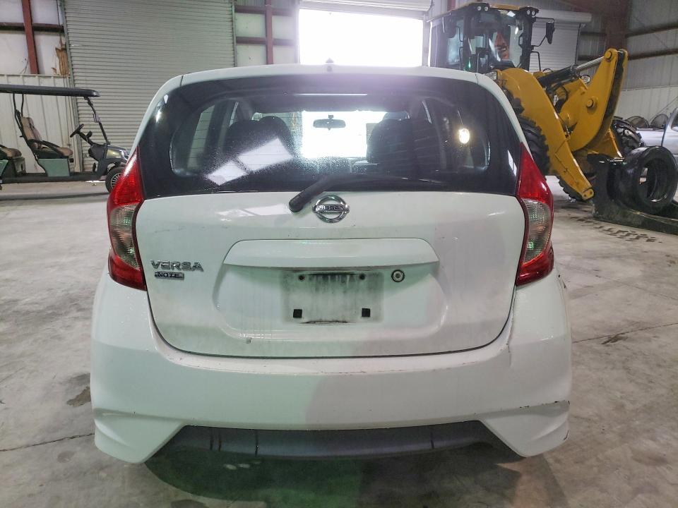 Zdjęcie 6 z aukcji – 2018 NISSAN VERSA NOTE z VIN 3N1CE2CP9JL354383