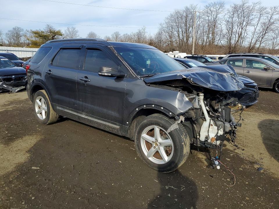 Photo 4 from auction – 2016 FORD EXPLORER with VIN 1FM5K8D89GGB38339