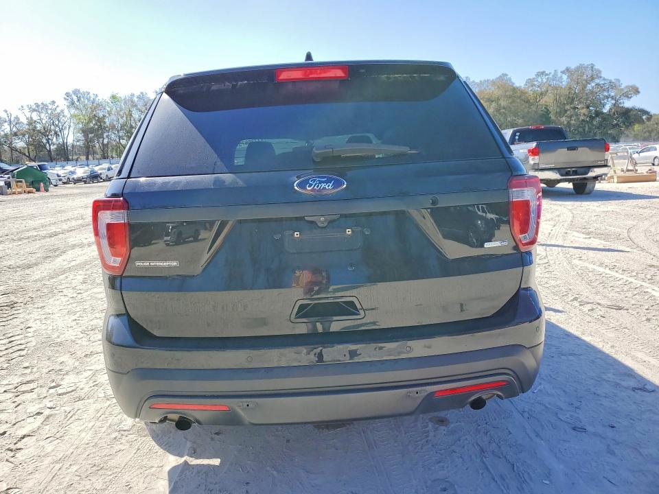 Photo 6 from auction – 2017 FORD EXPLORER with VIN 1FM5K8ARXHGD06066