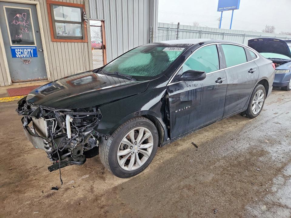 CHEVROLET MALIBU 2023 with VIN 1G1ZD5ST3PF161586 - Photo from auction