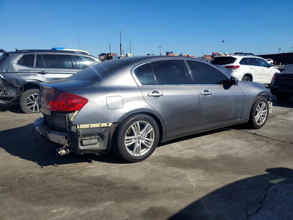Снимка 3 от търг – 2010 INFINITI G37 SEDAN с VIN JN1CV6APXAM408256