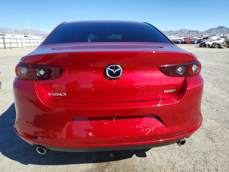 Снимка 6 от търг – 2023 MAZDA 3 с VIN 3MZBPACM5PM382975