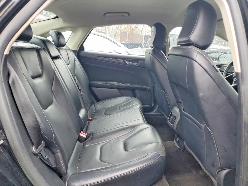 Photo 10 from auction – 2018 FORD FUSION with VIN 3FA6P0LU0JR137628