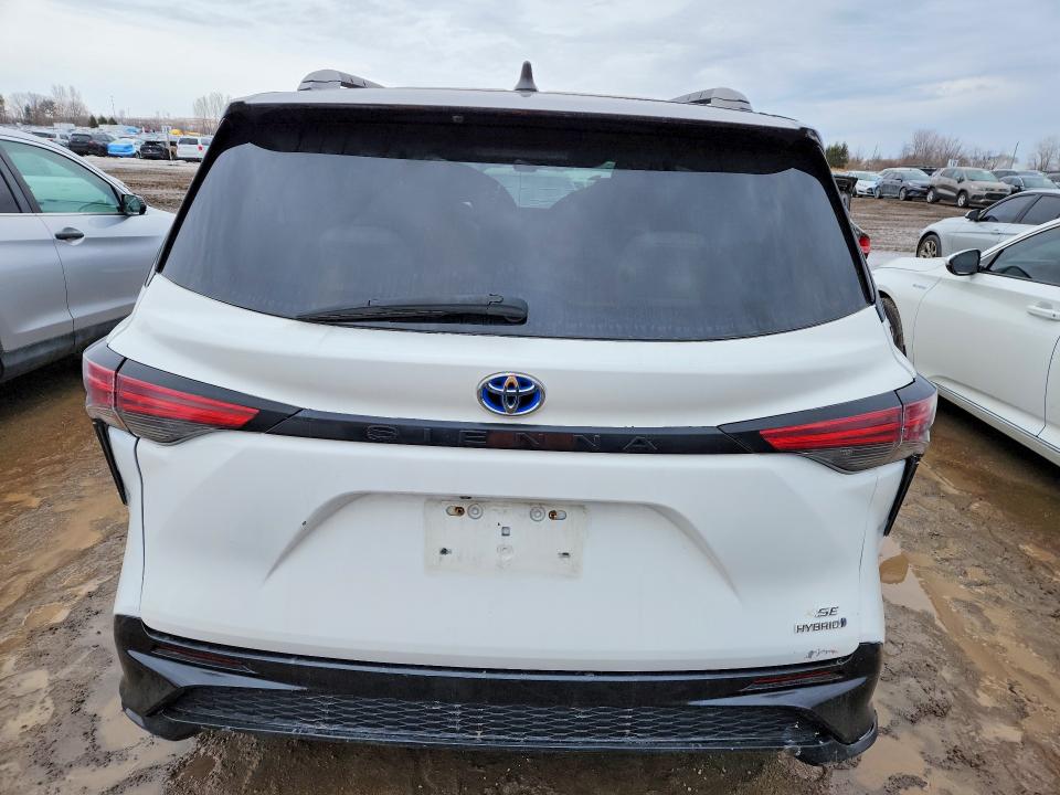 Photo 6 from auction – 2021 TOYOTA SIENNA with VIN 5TDGRKEC9MS007969