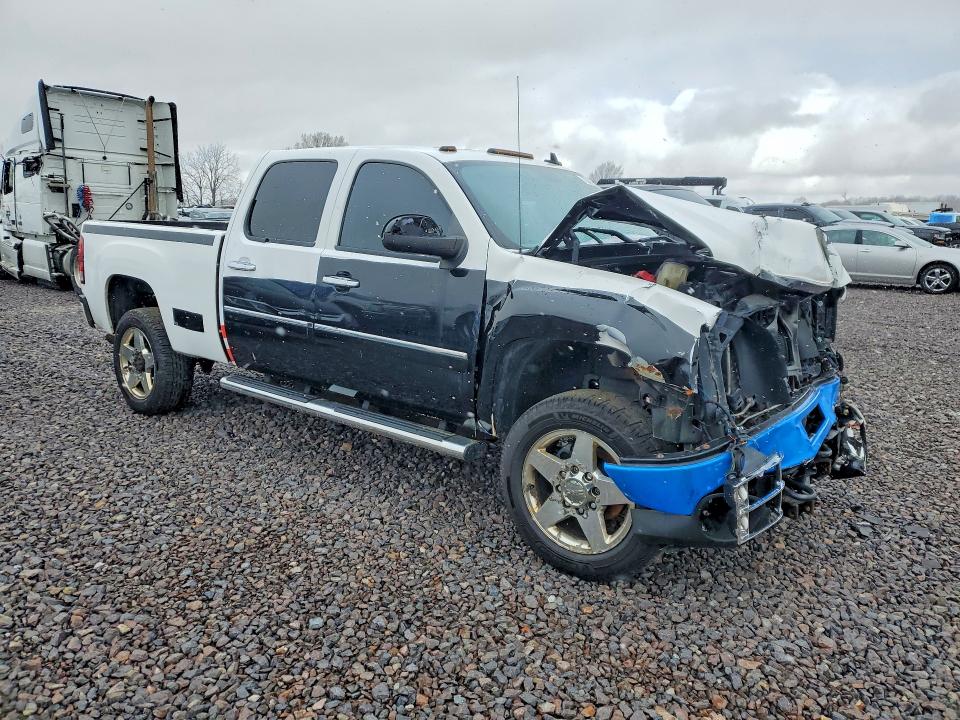Photo 4 from auction – 2012 GMC SIERRA with VIN 1GT125EG6CF207804