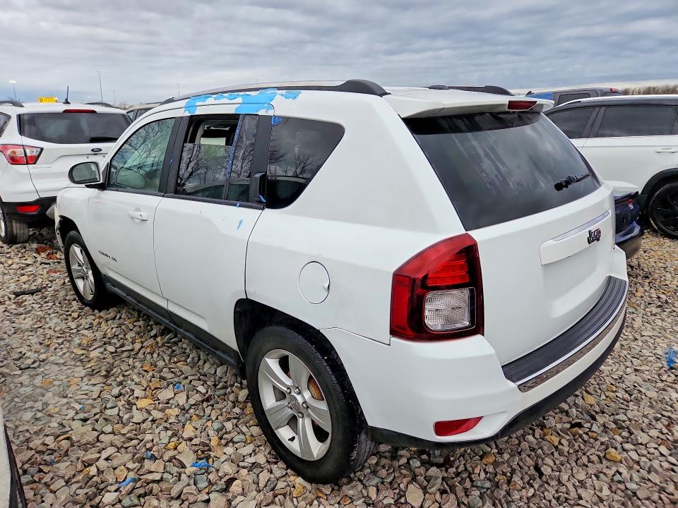 Photo 2 from auction – 2015 JEEP COMPASS with VIN 1C4NJCEA0FD413821