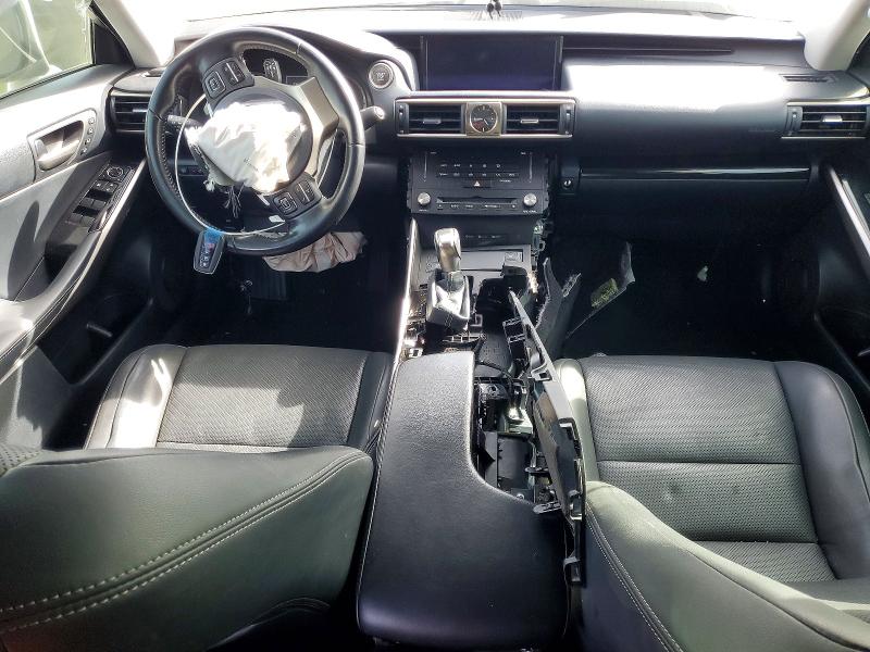 Photo 8 from auction – 2018 LEXUS IS with VIN JTHBA1D24J5065802