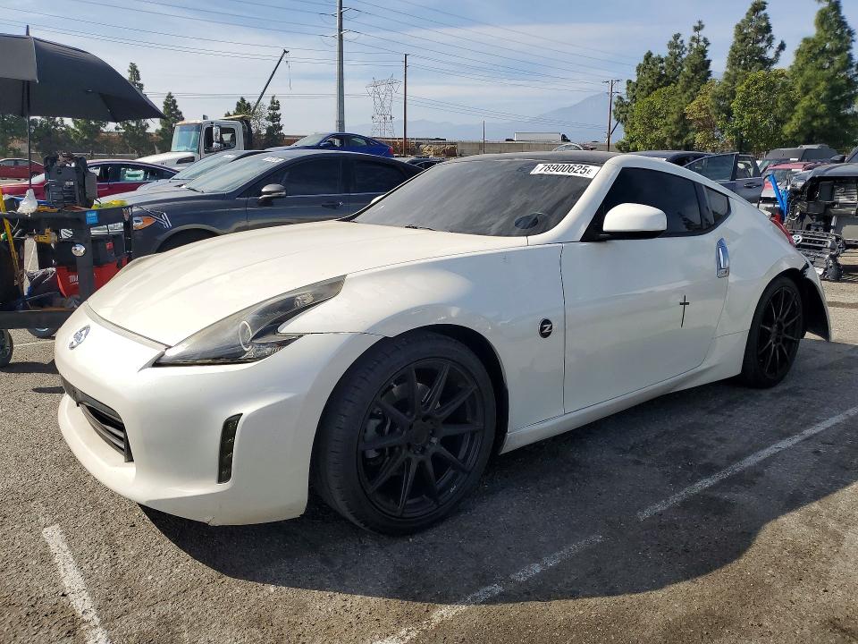 2016 NISSAN 370Z