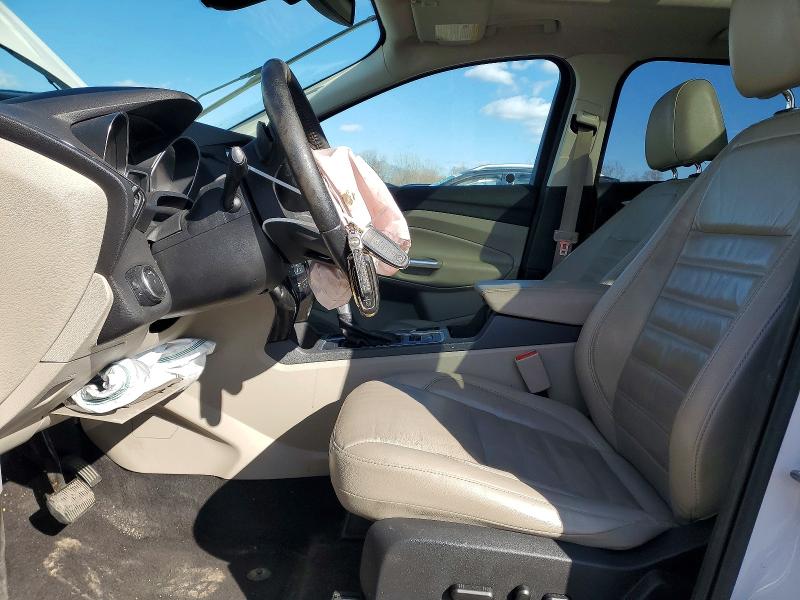 Photo 7 from auction – 2017 FORD ESCAPE with VIN 1FMCU9J94HUE18287