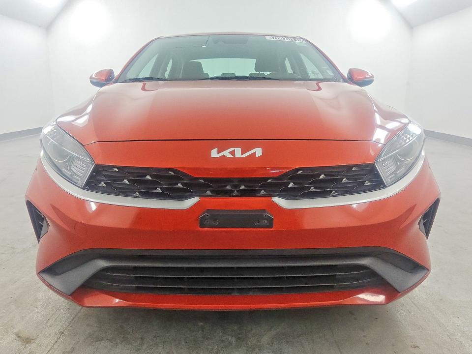 Foto 5 de la subasta – 2023 KIA FORTE con VIN 3KPF24ADXPE597673