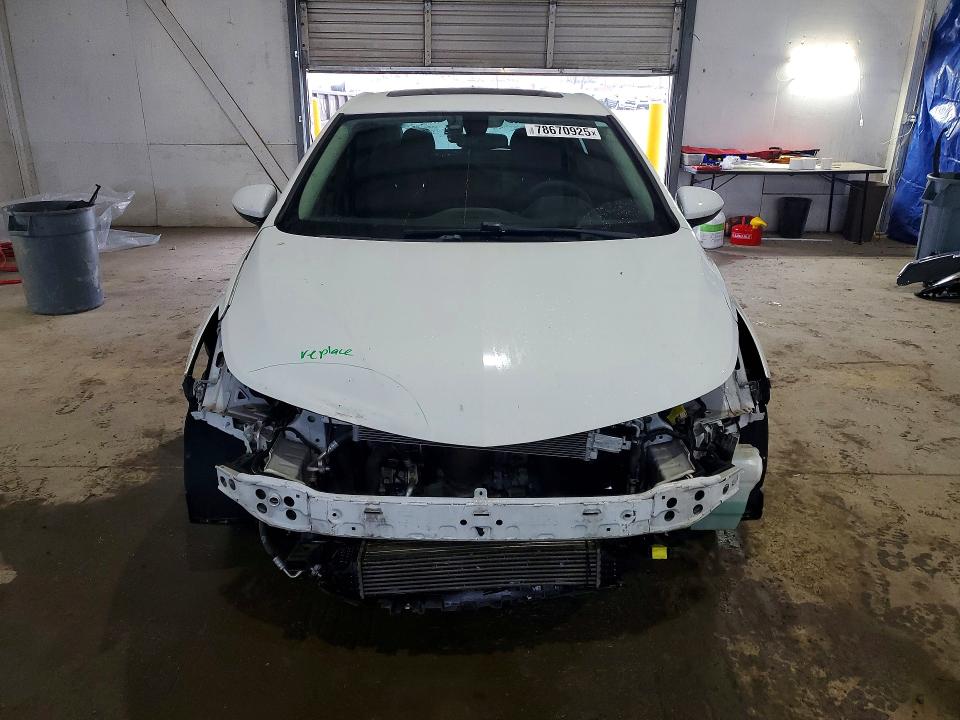 Photo 5 from auction – 2017 CHEVROLET CRUZE with VIN 3G1BE6SM6HS544965