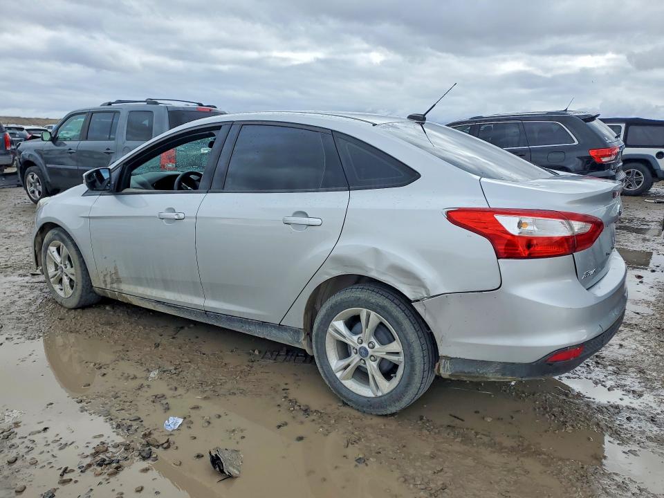 Photo 2 from auction – 2013 FORD FOCUS with VIN 1FADP3F2XDL116971