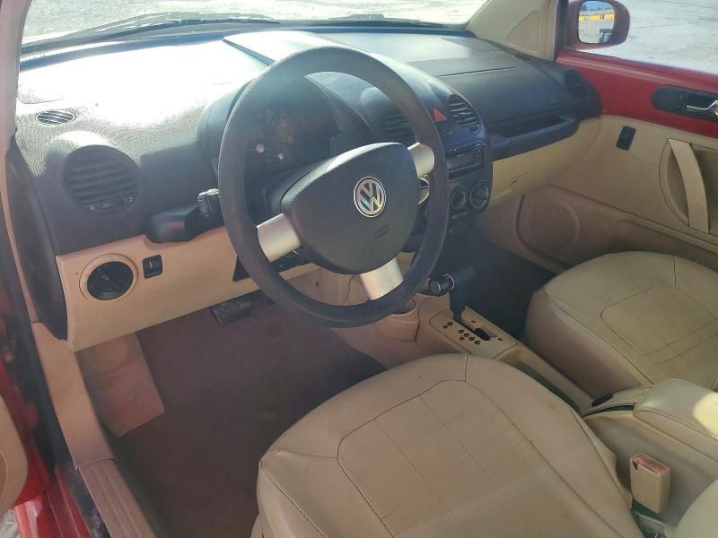 Photo 8 from auction – 2005 VOLKSWAGEN NEW BEETLE with VIN 3VWCK31C75M411902