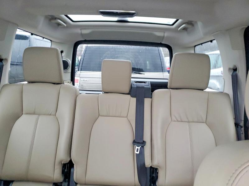 Photo 10 from auction – 2015 LAND ROVER LR4 with VIN SALAK2V62FA741575