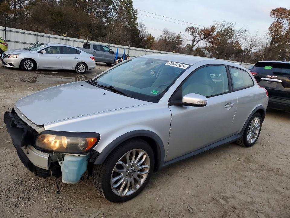 VOLVO C30 2008 with VIN YV1MK672X82051411 - Photo from auction