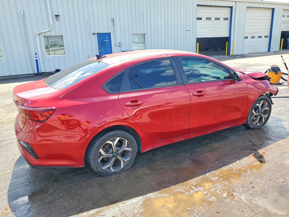 Photo 3 from auction – 2019 KIA FORTE with VIN 3KPF24ADXKE015032
