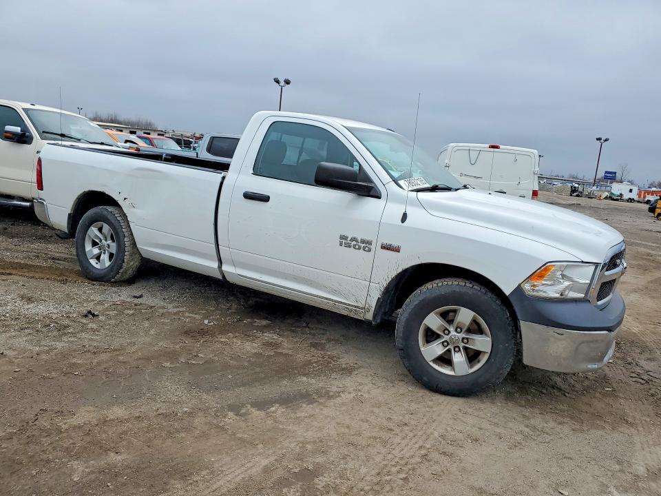 Photo 4 from auction – 2017 RAM 1500 with VIN 3C6JR6DT4HG552083