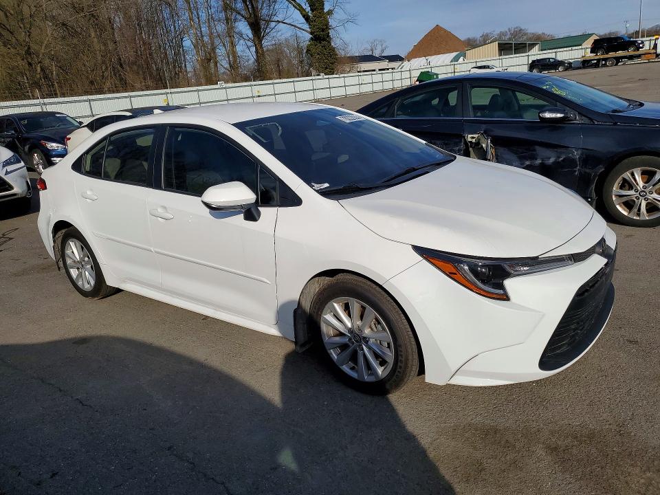 Photo 4 from auction – 2025 TOYOTA COROLLA with VIN 5YFB4MDE0SP260272