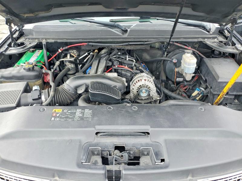 Photo 12 from auction – 2011 CADILLAC ESCALADE with VIN 1GYS4JEF8BR298631