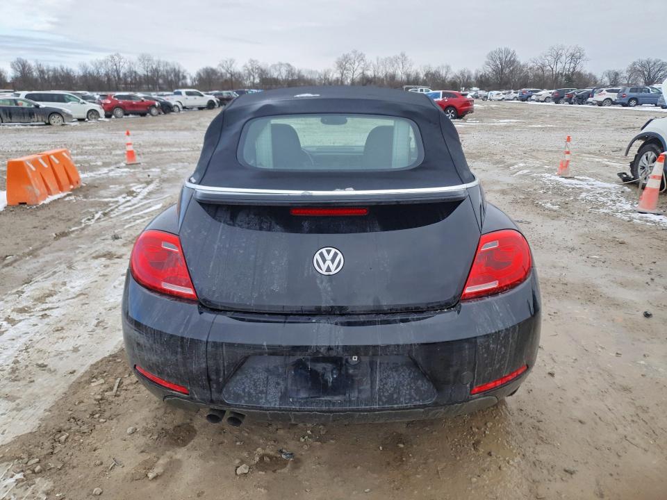 Photo 6 from auction – 2013 VOLKSWAGEN BEETLE with VIN 3VW5P7AT1DM812412